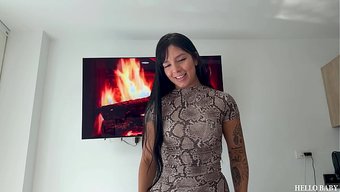 Daniela Eve Dönüyor, Kıçında Güzel Bir Sürpriz Var - %100 Ev Yapımı.