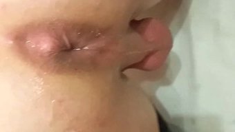 Strapon Ile Fisting Eğlencesi Için Hazır Olun