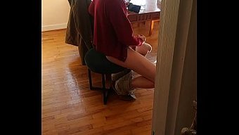 Dikizleyen Bir Tom Ile Gerçek Mastürbasyon Seansı