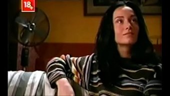 Linda Paris, 1999'Dan Büyüleyici Bir Fransız Softcore Videosunda Başrolde