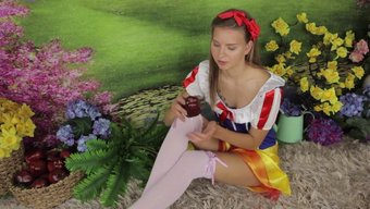 Ilk Dominik Modelinin Duygusallığını Avrupalı Güzelliği Ve Doğal Amcığıyla Yaşayın