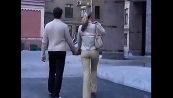 Sert Sikiş, Tatlı Rus Sarışınla Oralın Ardından Geliyor.