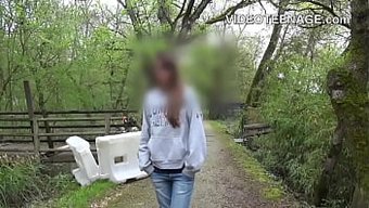 Genç Kızlar Için Ilk Kez Casting (18+): Amatör Ve Etek Altı Çekimler