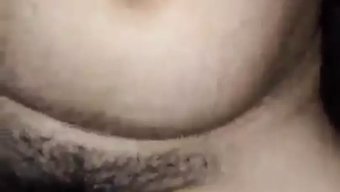 Hintli Genç (18+), Erkek Arkadaşını Aldatırken Yakalanıyor
