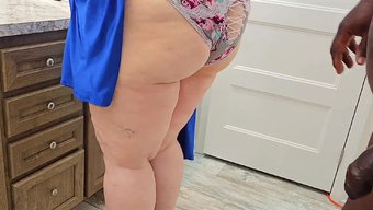 Büyük Boşalmalar Ve Bbw Ve Olgun Erkeklerle Içe Boşalmalar.