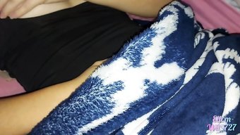 Kosta Rikalı Genç, Karanlıkta Oyuncakla Mastürbasyon Yapıyor