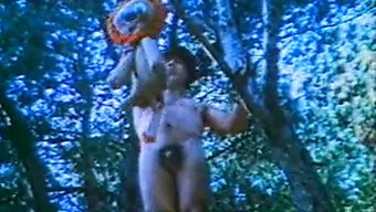 Genç (18+) Ve Milf Performansçılarıyla Retro Avrupa Orgisi