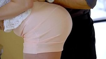 Dünya Muhteşem Kızlarla Dolu, Ama Bu Rakipsiz: Mia Malkova