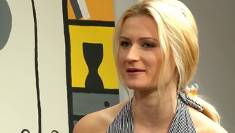 Küçük Kasaba Kızı, Azgın Bir Avrupalıyla Ilk Casting Koltuk Analını Yaşıyor