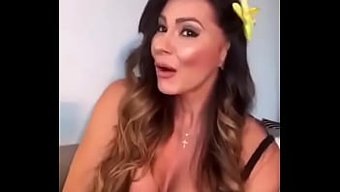 Kolombiyalı Aktris Esperanza Gomez, Porno Debut'Unu Yapıyor