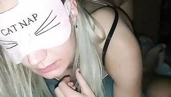 Avrupalı Kız Ilk Buluşmada Oral Ve Anal Seksin Tadını Çıkarıyor
