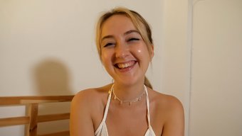 Anna Joy'Un Ev Yapımı Pornosu: Baştan Çıkarıcı Bir Sarışınla Sıcak Bir Karşılaşma
