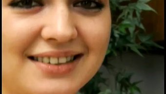 Seksi Dövmeli Milf Köpek Stiliyle Sikişiyor